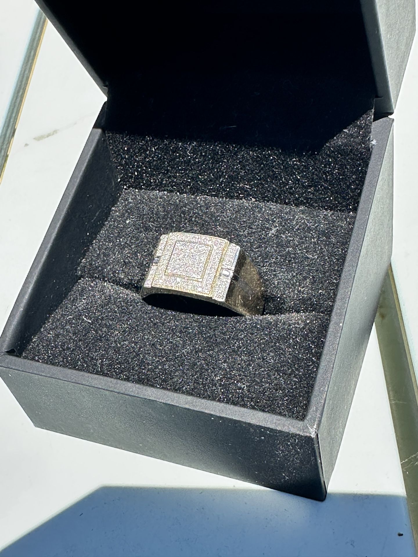 10k Diamond Ring