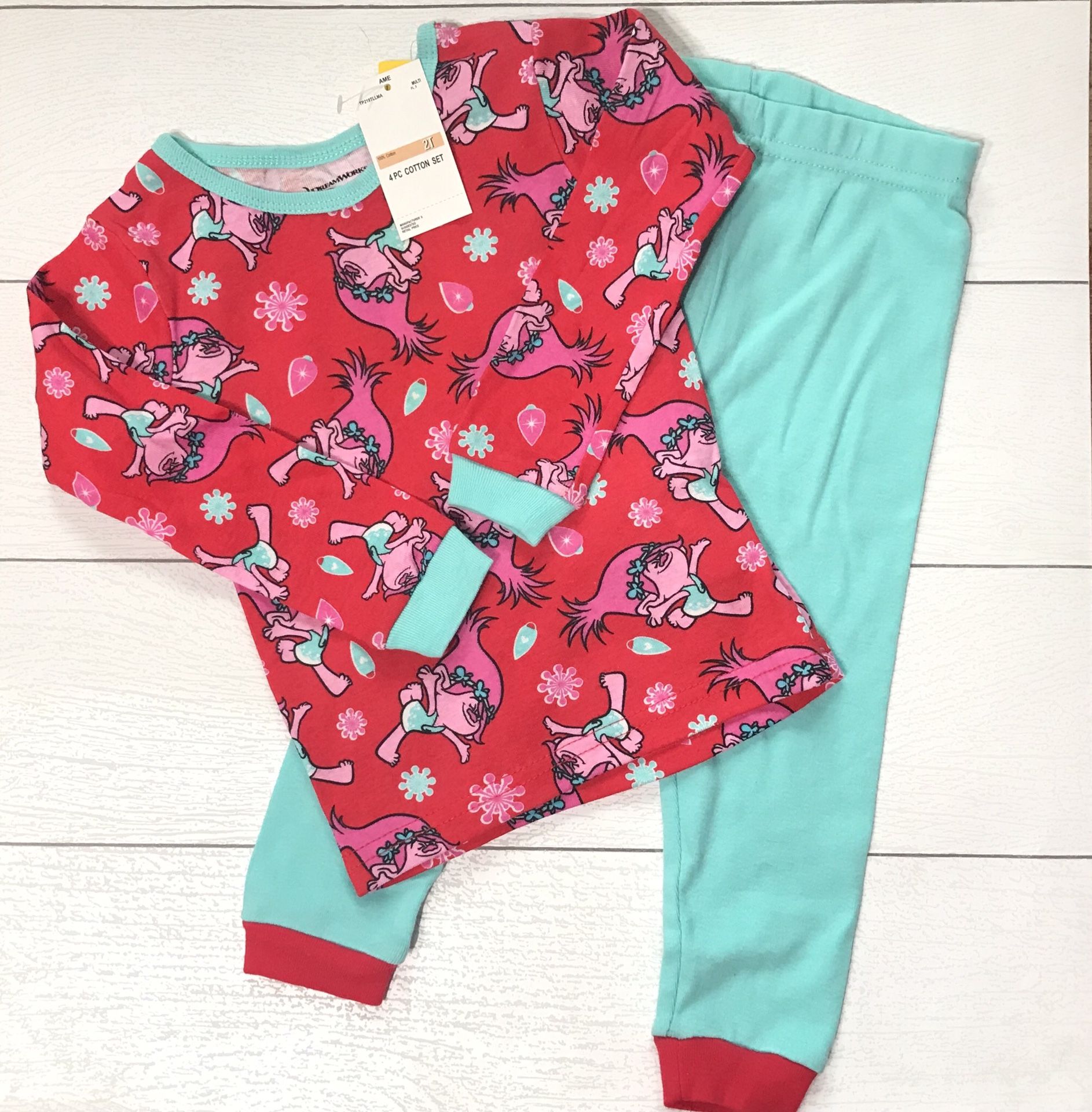 Dreamworks Trolls 2 piece pajama set