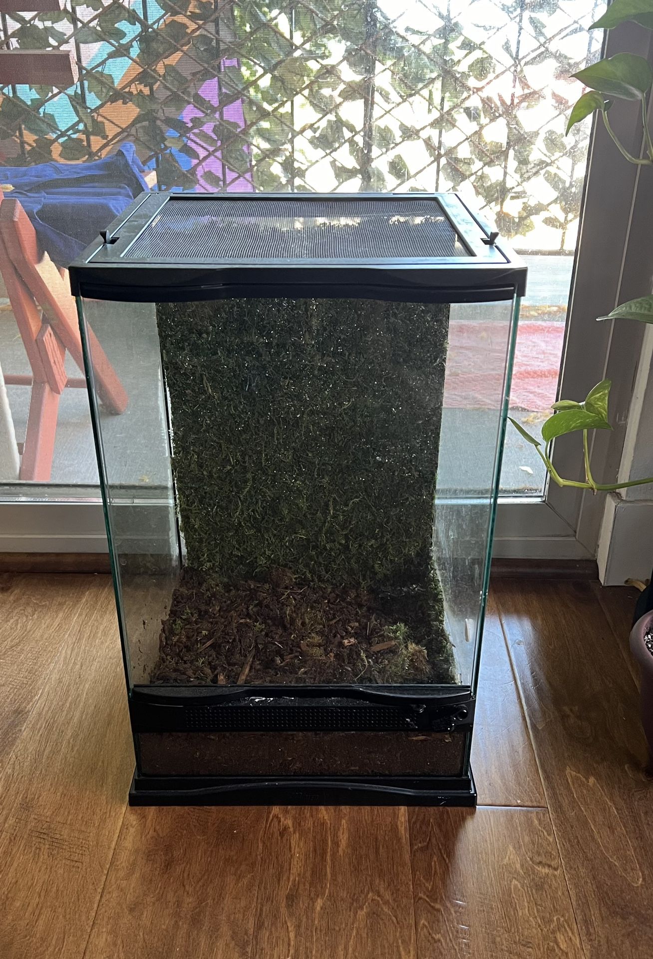 12X12X18 Zoo Med Vertical Terrarium