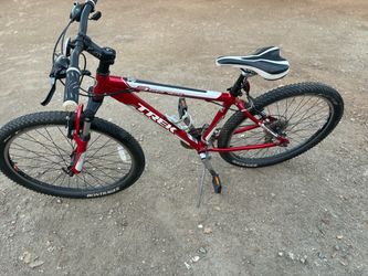 Trek bike