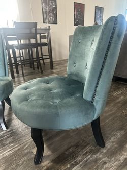 2 Chairs