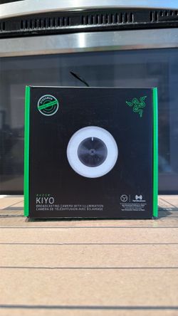 Razer Kiyo Streaming Webcam with Ring Light