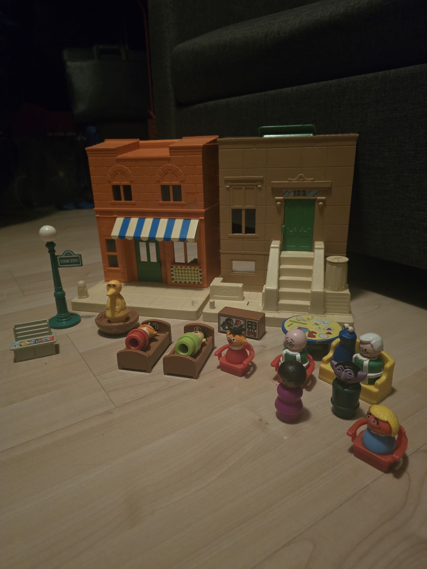 1984 Sessame Street Hooper's Store Playset House