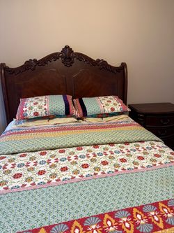 Bedroom set Queen