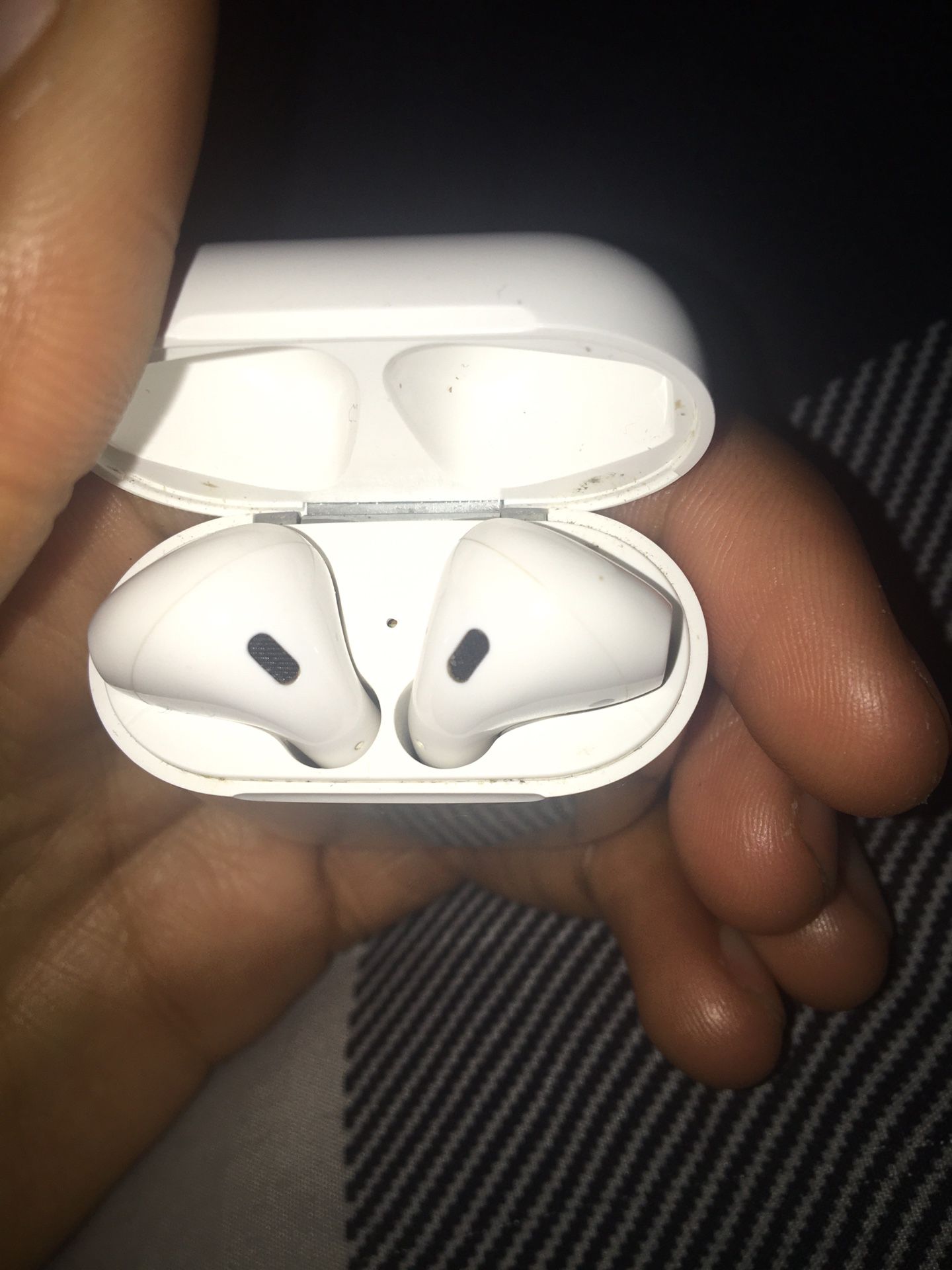 Airpods gen 2