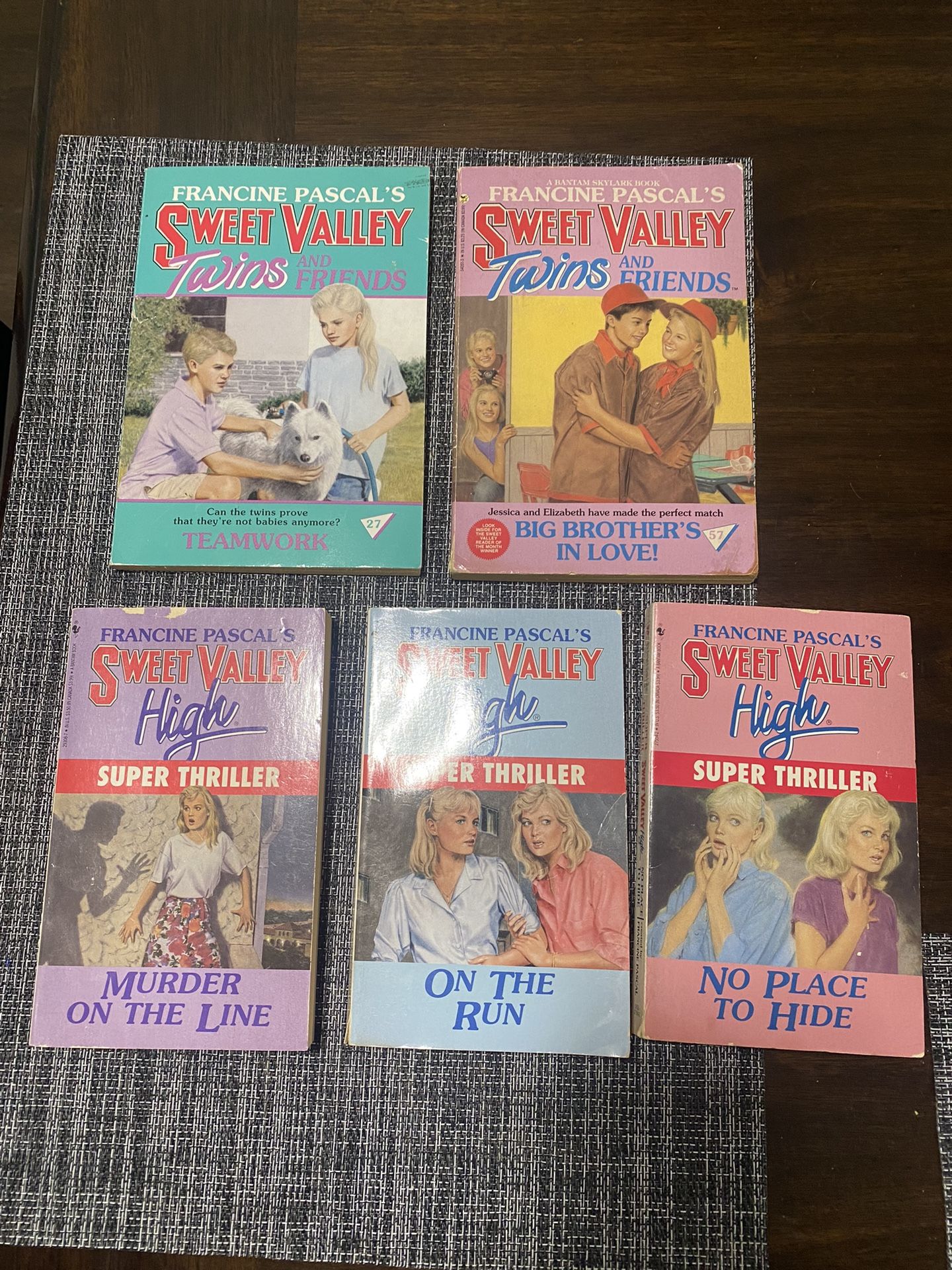 Lot Of 5 Vintage Sweet Valley High Teen Books Francine Pascuals