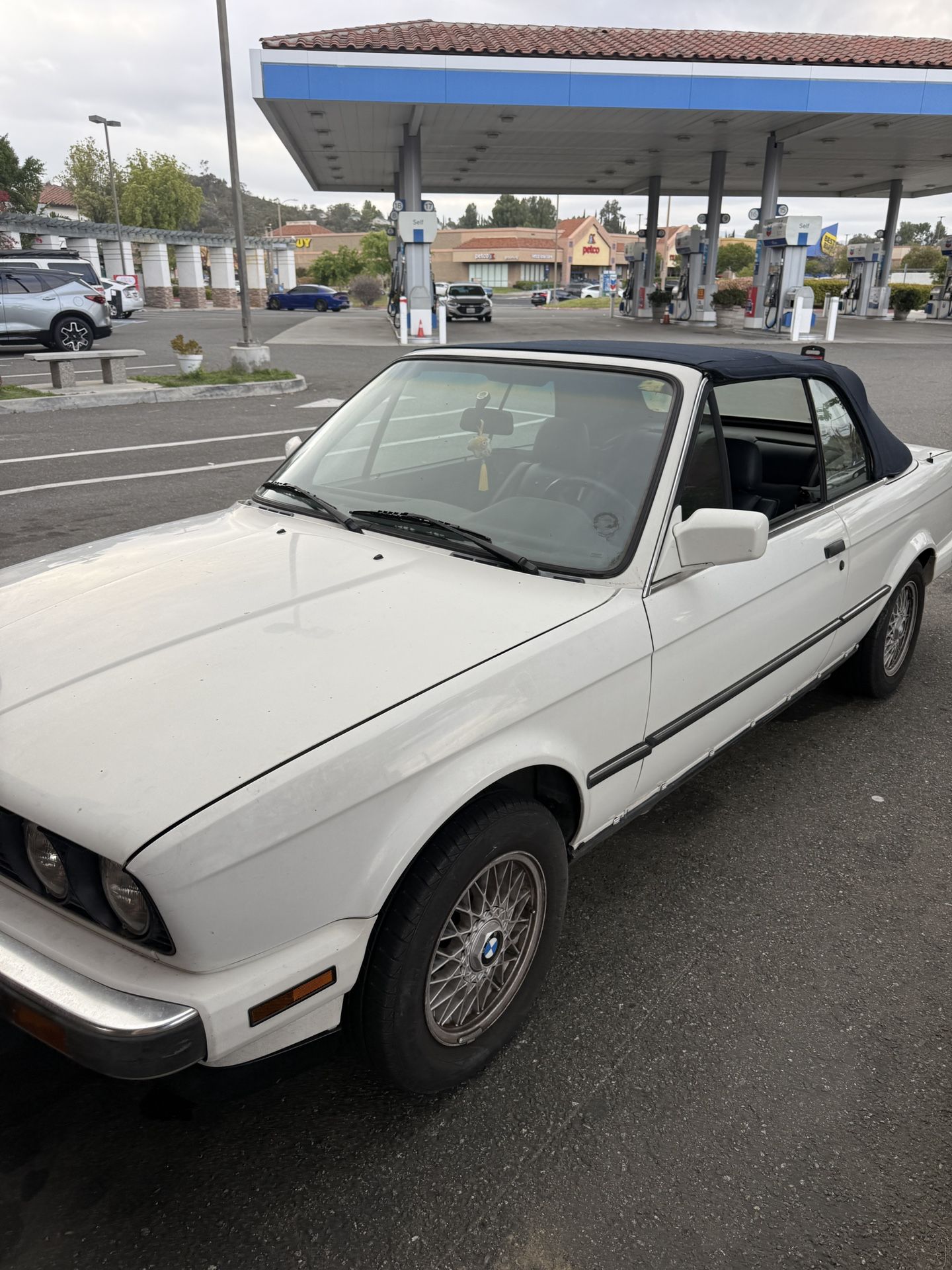 1991 BMW 325i