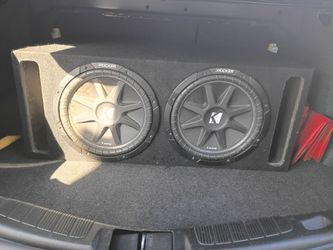 Kicker Comp Dual Subwoofer Box Setup