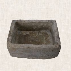 Olive Ateliers  Limestone Troth/fountain 
