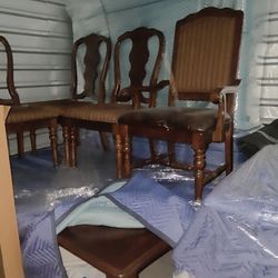 Ashley Furniture Dinning Room Set