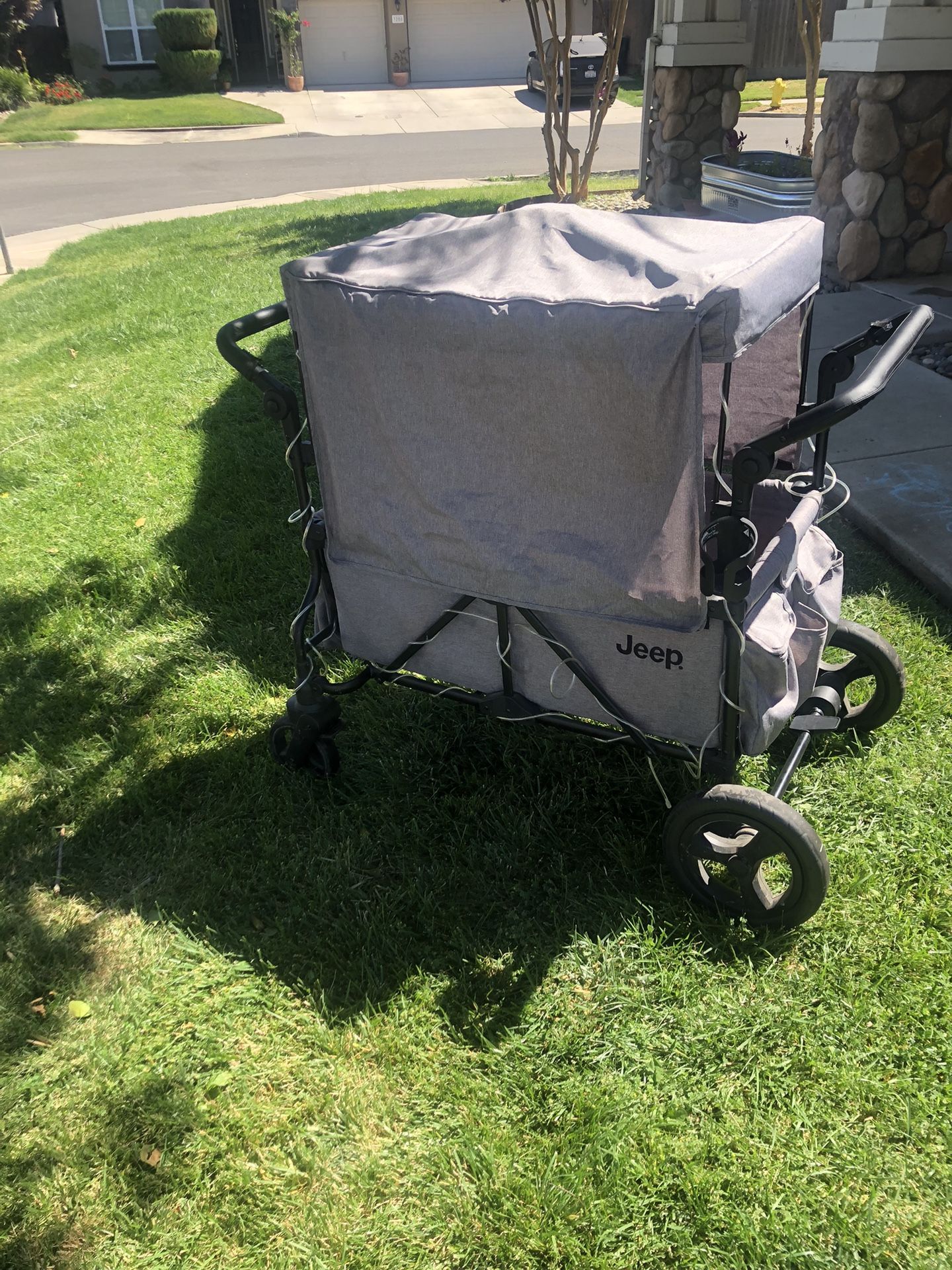 Jeep Wrangler Stroller Wagon