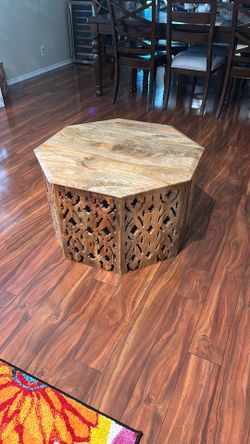 Coffee table / End table 8 sides W32”XH18