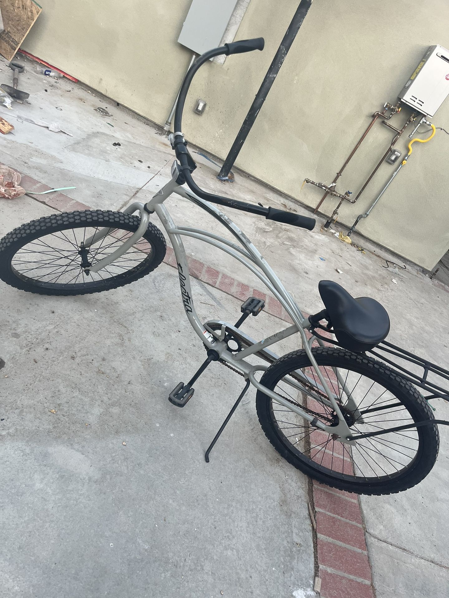 Electra cruiser step over Bike