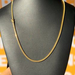 10k solid Yellow Gold Brand new Cuban link 22” Chain necklace 18.2 grams 3.5mm