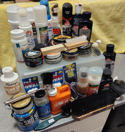 Large Shoe Care & Shoe Shine Lot – Kiwi Meltonian Polish Brushes Leather Care