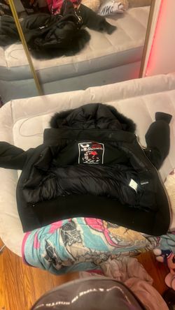 Moose Knuckle (medium)