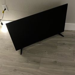 41’ LED Tv