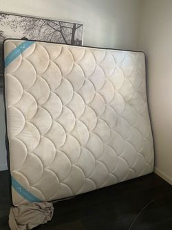 Standard king mattress