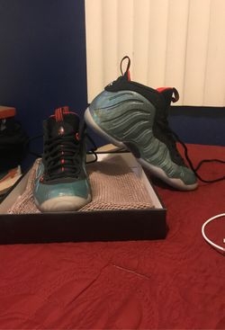 Nike foamposite/ gone fishing