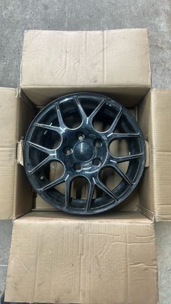 Size 15 Gloss Black rims