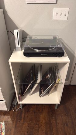 Vinyl record table