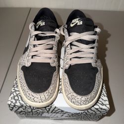Size 8.5 - Jordan 1 Retro Low OG Black Cement
