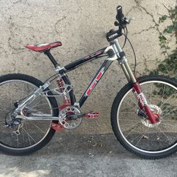 1998 GT STS LOBO