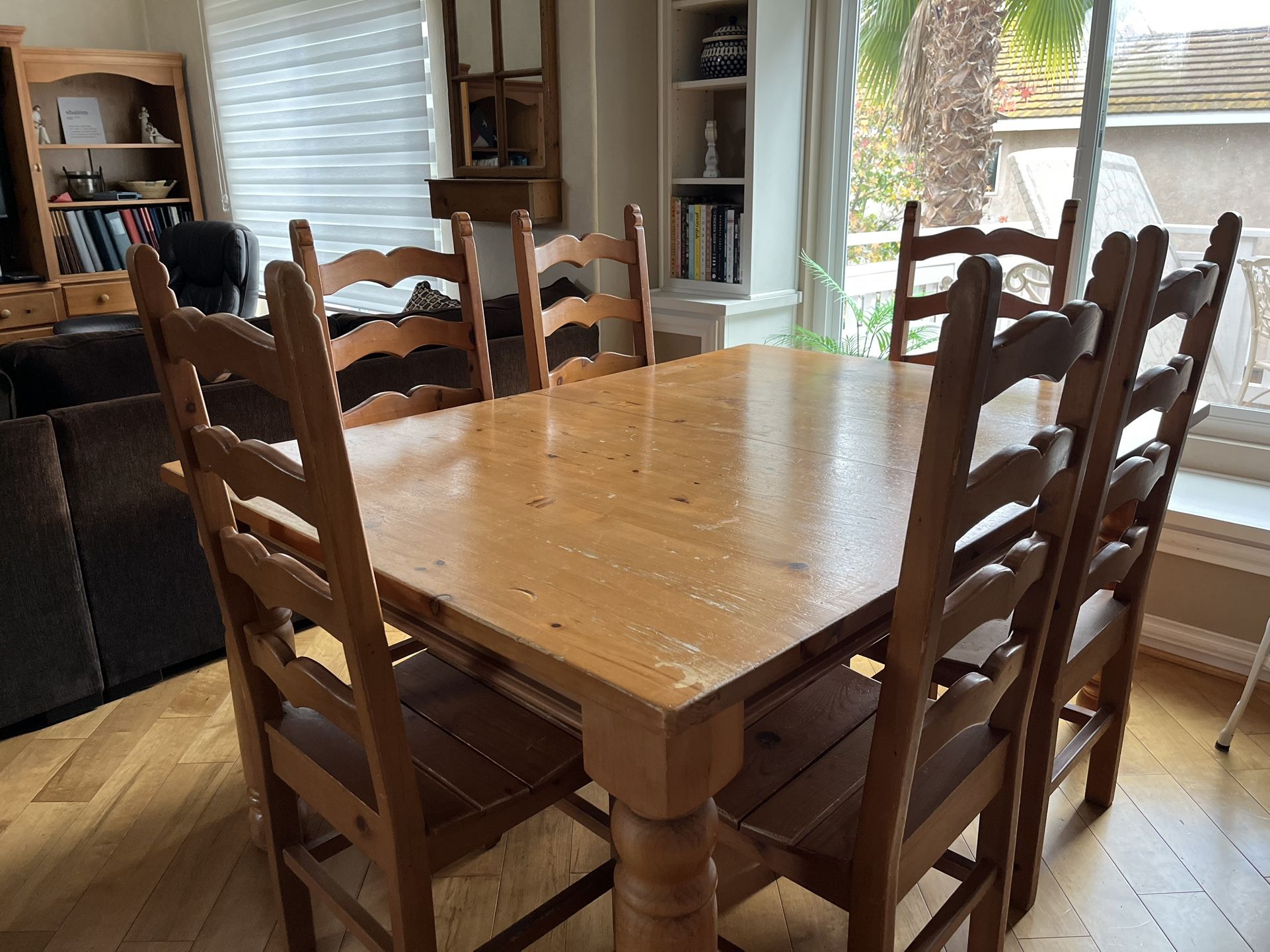 Farmhouse Dining Table w/ 6 Chairs