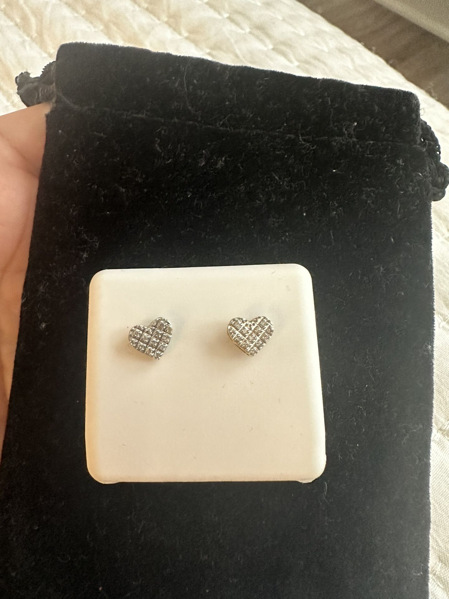 DIAMOND 💎 Earring With Diamond ! 10k 
