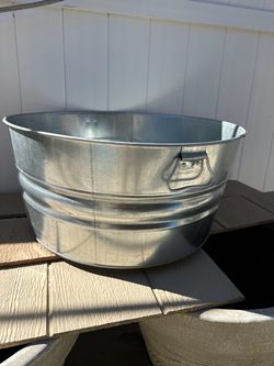 Galvanized Metal Wash Tub
