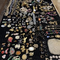 Vintage Accessories 
