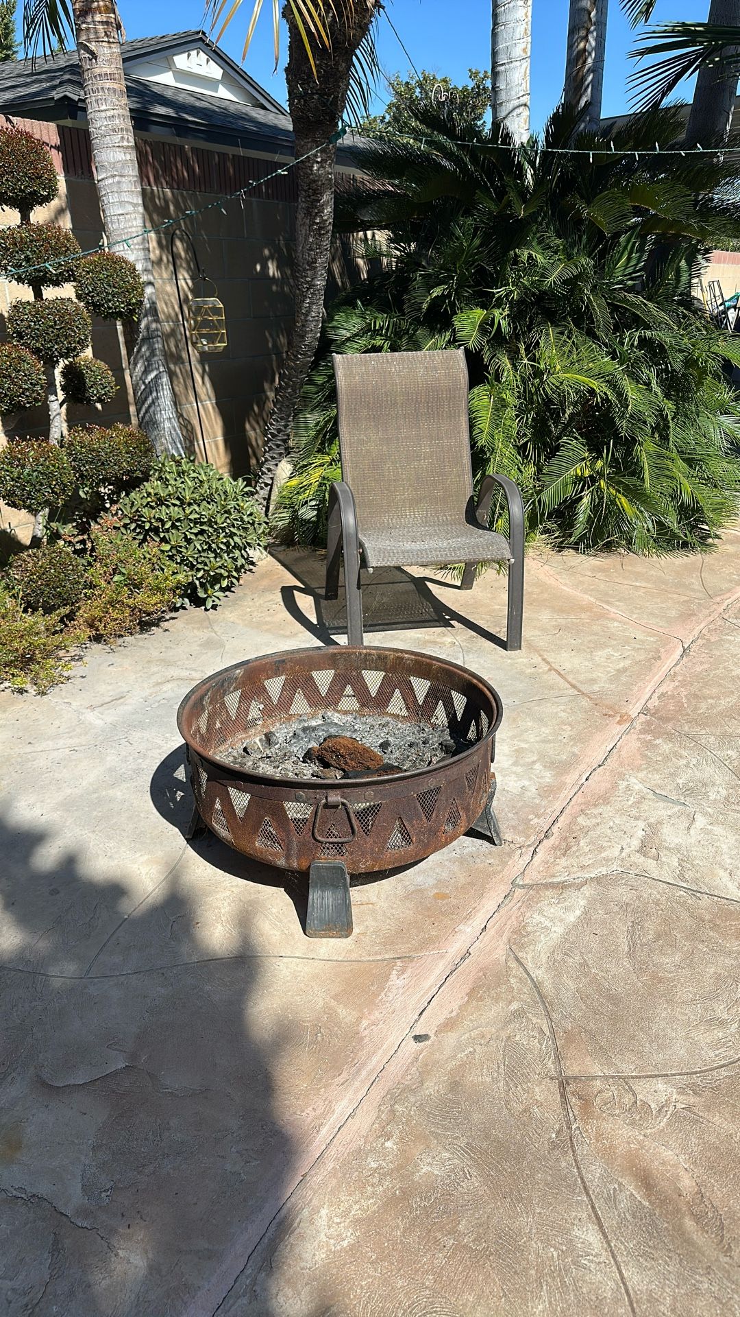 Fire Pit And Chair 