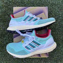 Adidas Ultra Boost DNA 1.0 Size 9 Men