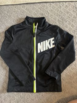 Boys Nike Sweater 4T