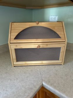 Bamboo Bread Box with Mesh Panels