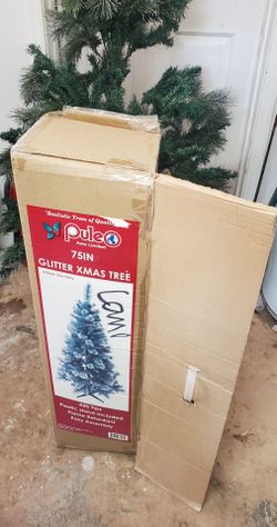 6 ft Christmas tree