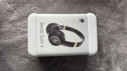 Beats Solo 4 Wireless Headphones