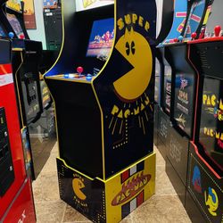 Arcade With Over 15,000 Games