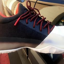 Adidas Mens Black White Red Size10