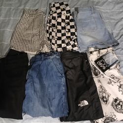 Corpse Bride, Hollister, American Eagle And North Face Clothes Bundle 