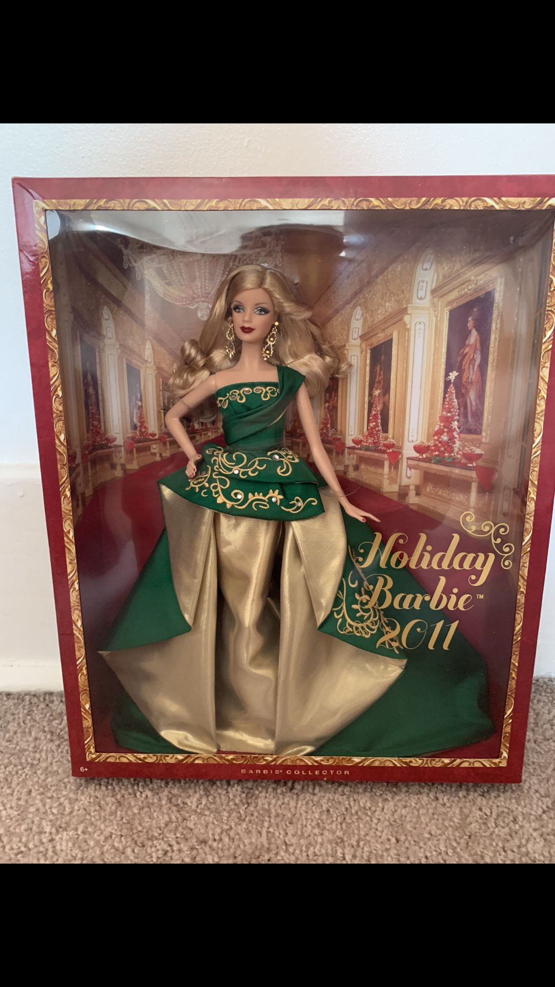 2011 Holiday Barbie NEW