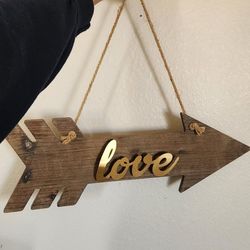 Wall Decor- "Love" sign