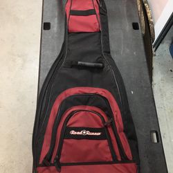 ROAD RUNNER Guitar Case Soft Gig Bag Red Maroon Excellent Condition Black w/all Straps 44"No rips stains or anything, zippers work very well.