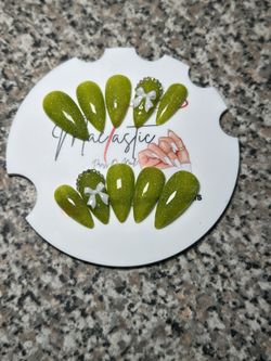 Green Glitter Press-On Nails – 10pc Handmade “Nature Glam” Set 💅🏽✨