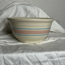 Vintage McCoy  8”  Mixing  Bowl