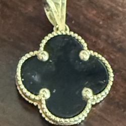 14kt Yellow Gold Charm 