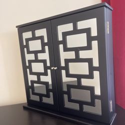 Jewelry Holder