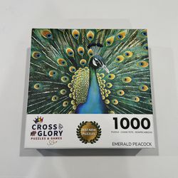 Beautiful Colorful Emerald Peacock Jigsaw Puzzle 1000 Pieces With Stunning Artwork For Animal Lovers