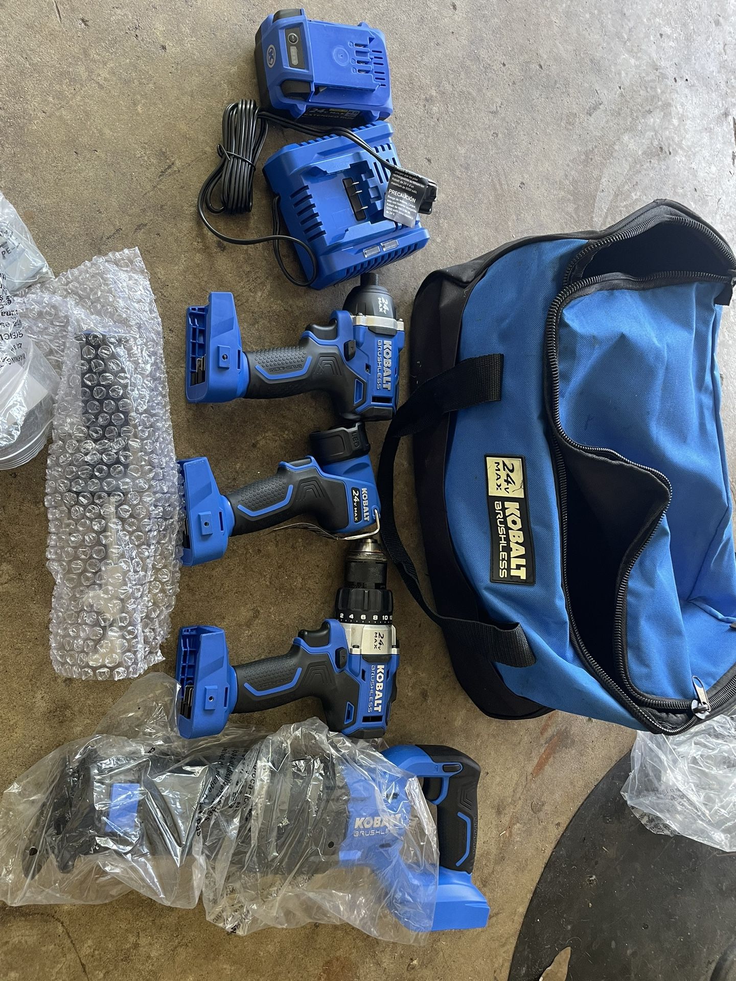Kobalt 24-volt 4-Tool Brushless Power Tool Combo Kit with Soft Case (1-Battery Included