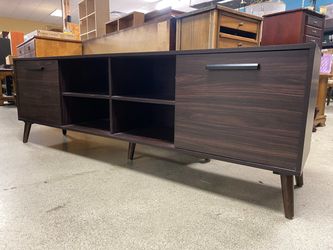 Dark Wood Low Bookcase w/ 8 Shelves